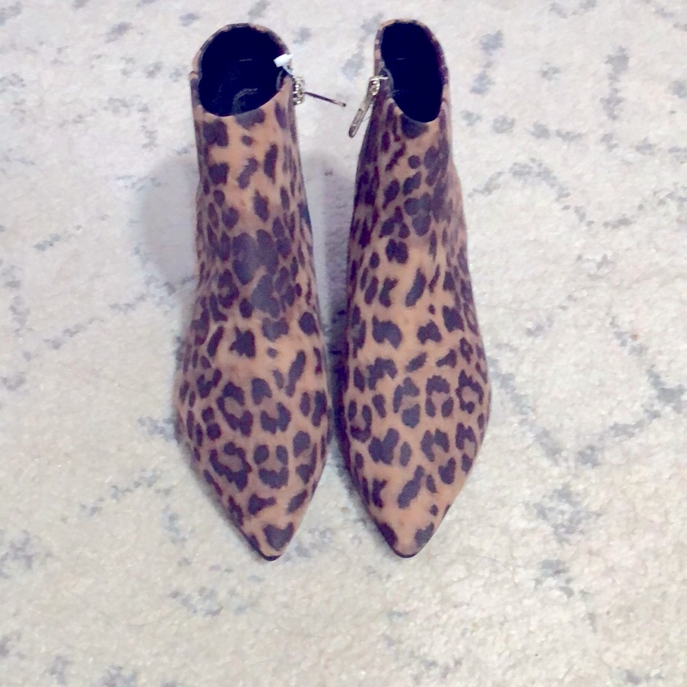 Sam Edelman Booties - Picture 2 of 6